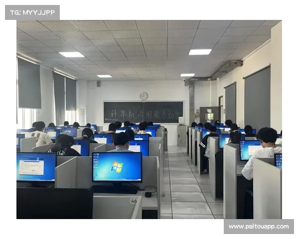 强效位面精华应用全解析:实战技巧与优化策略详解 强效位面精华应用全解析:实战技巧与优化策略详解