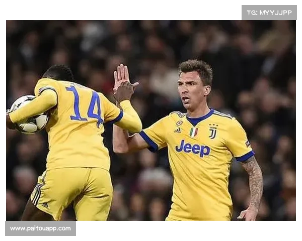 如何运用法甲锋线精英技巧高效破门提升进攻威胁